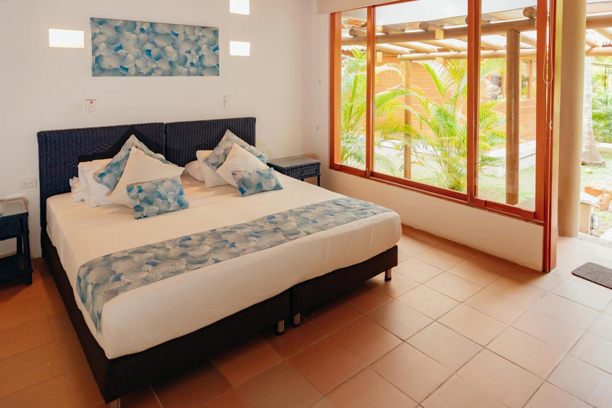 Hotel Chiniu Palomino Exterior photo